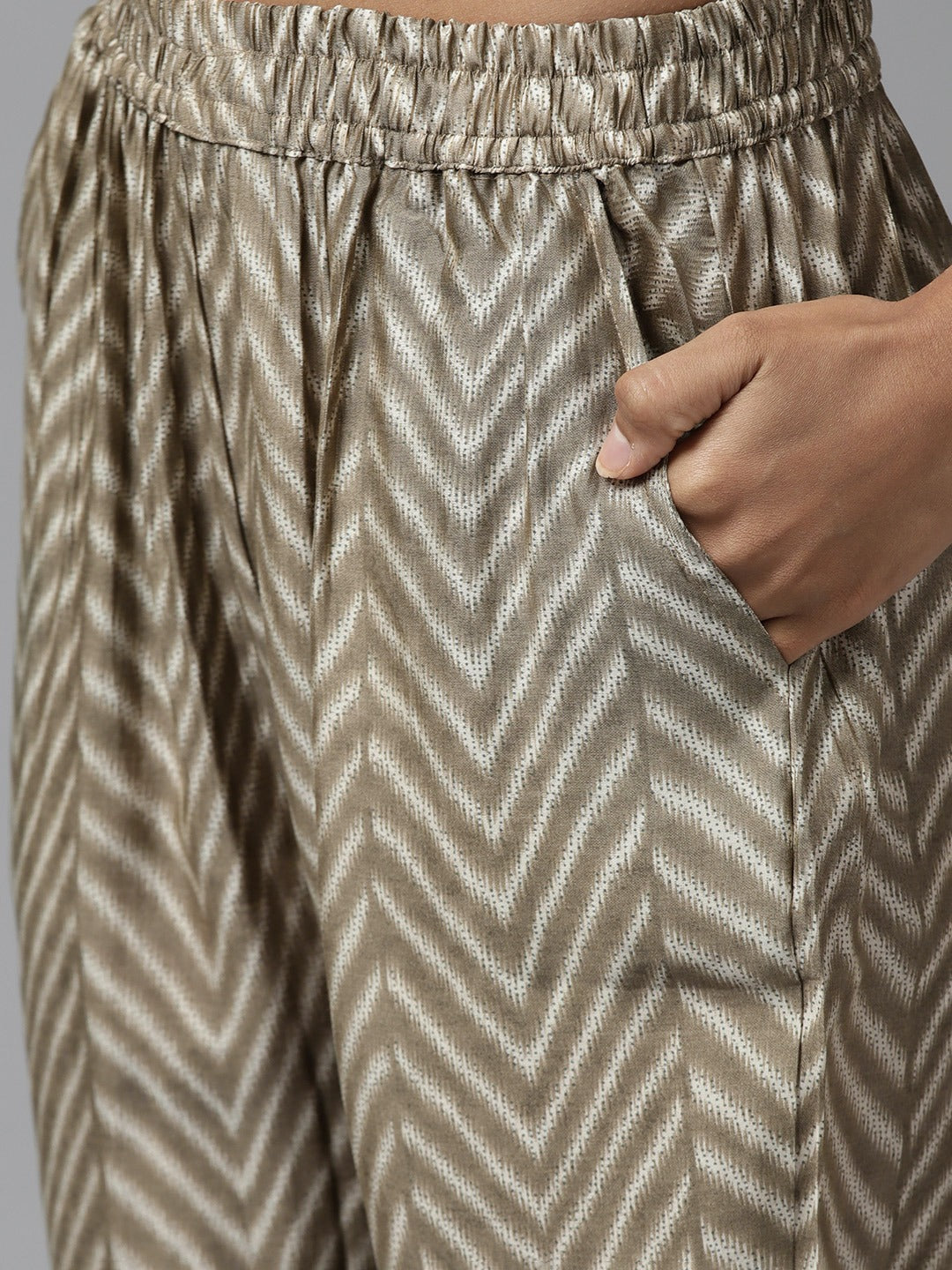 Color_Beige