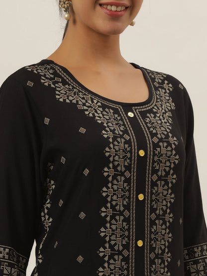 Color_Black
