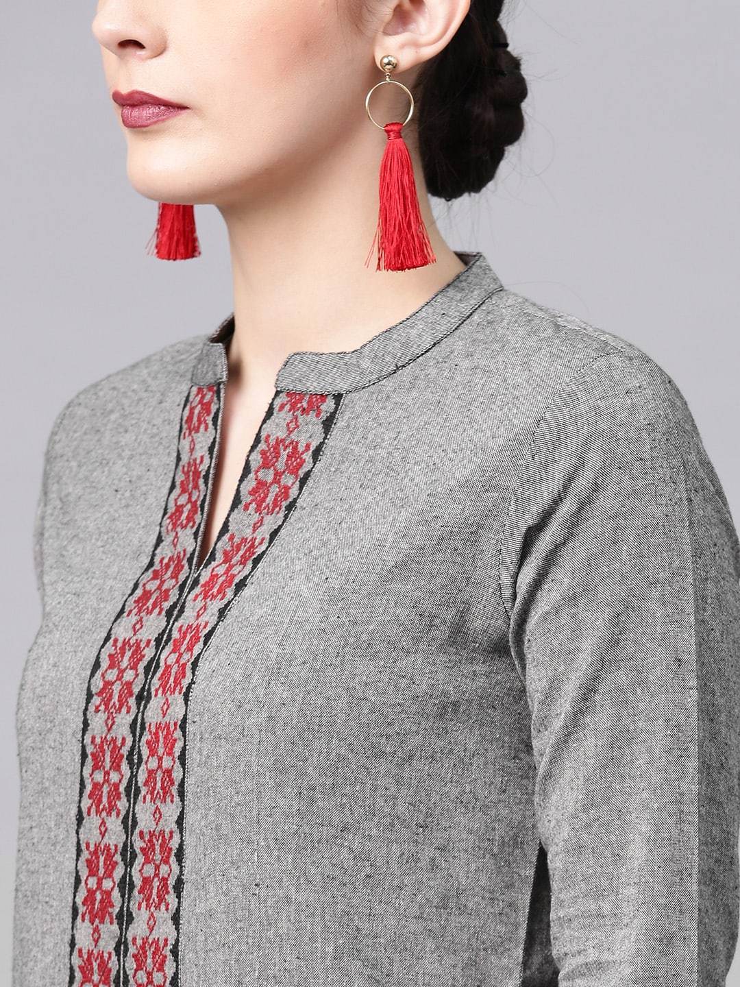 Women's  Grey Solid Straight Kurta