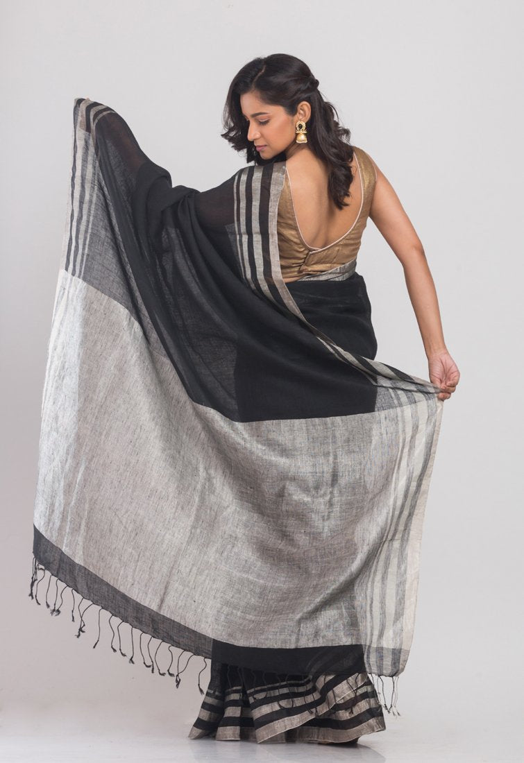 Women's Handloom linen saree silver jori border and pallu