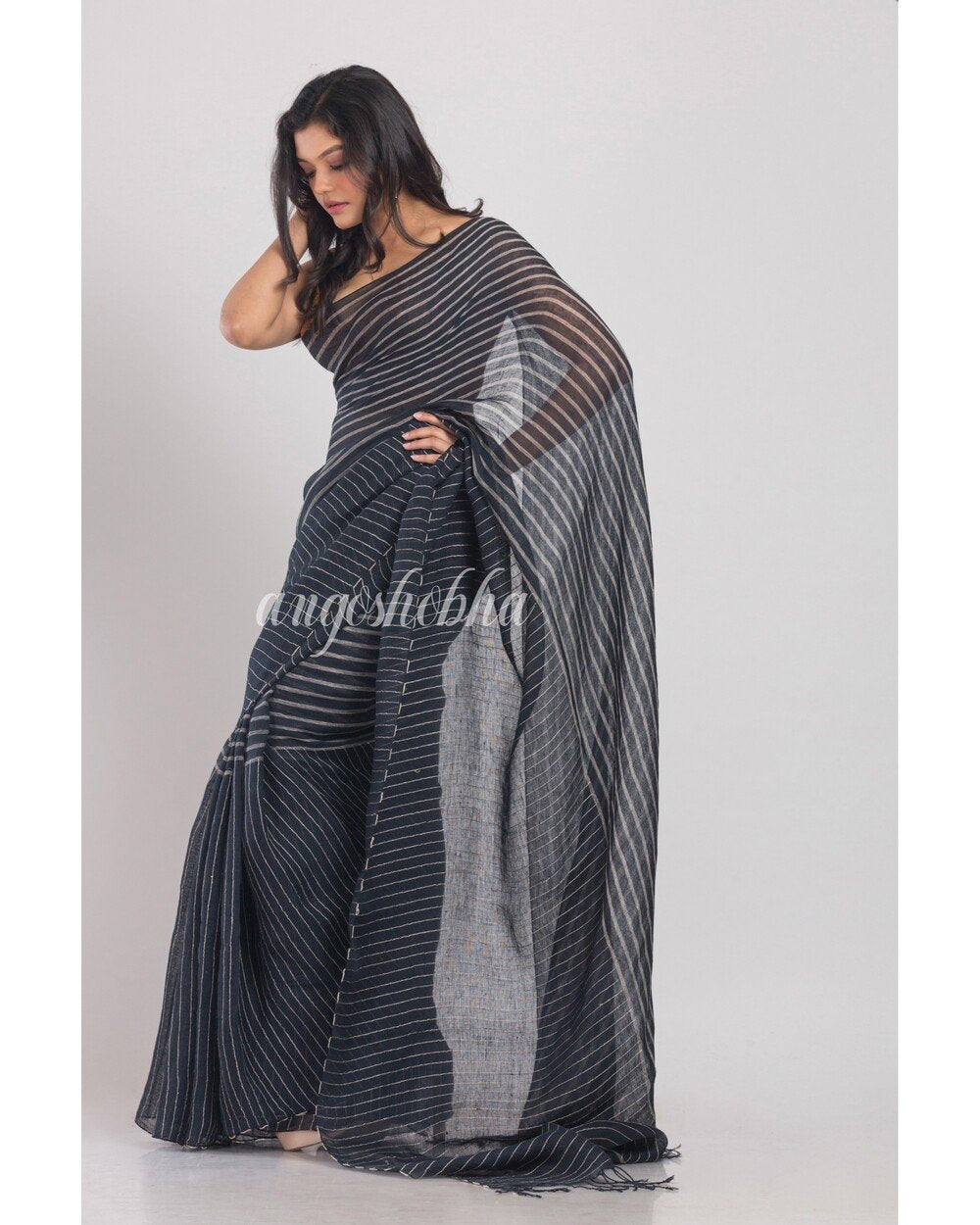 Women's Dim Grey Handloom Linen Saree