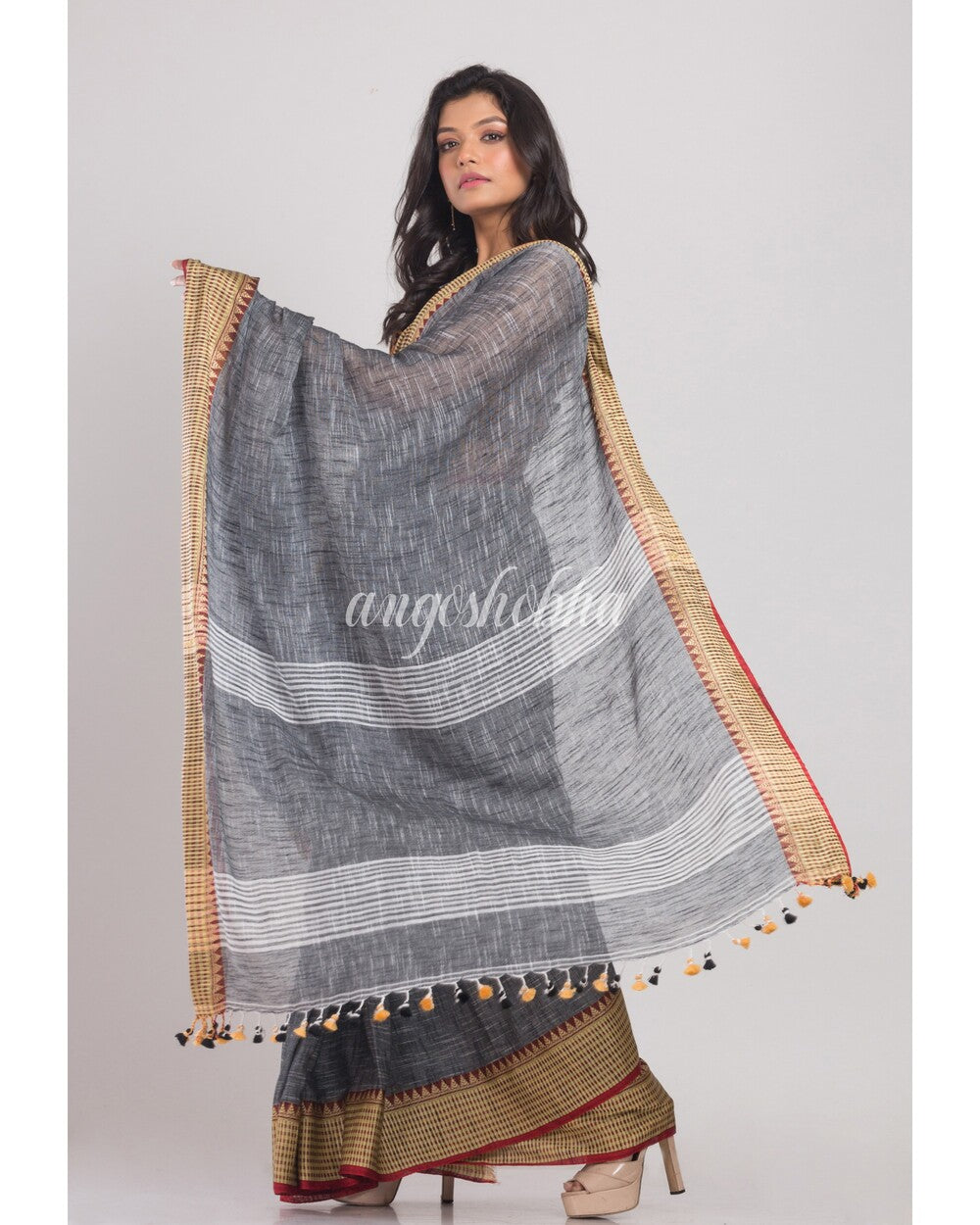 Women's Grey Handloom Soft Cotton Saree