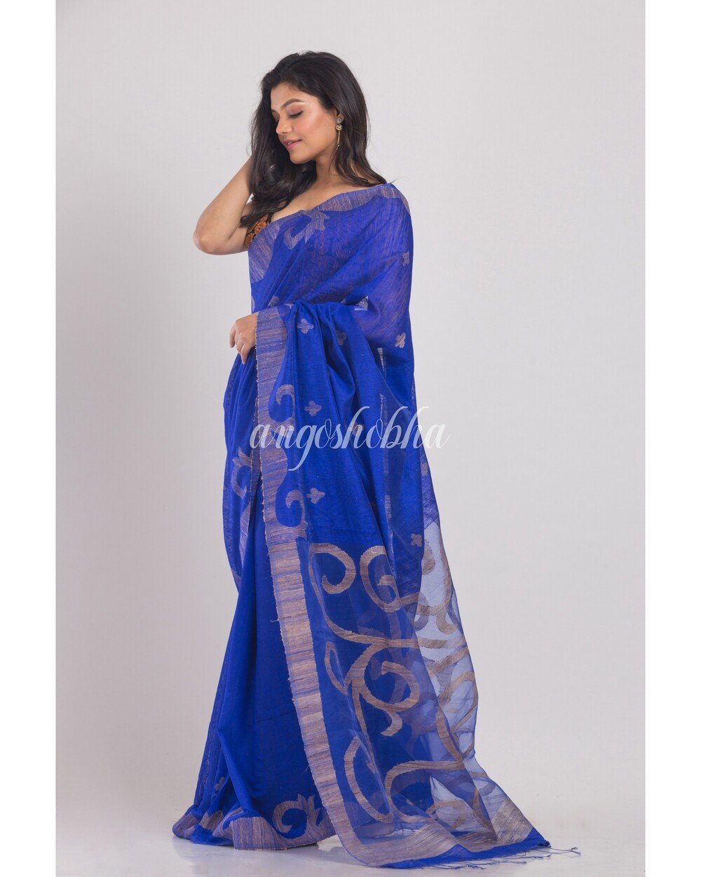 Women's dark Blue Matka Silk Jamdani Saree