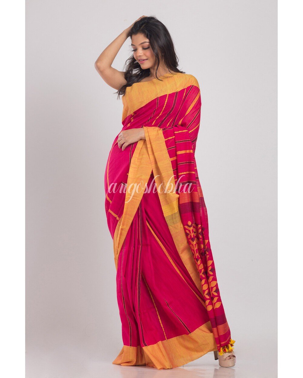 Women's Red Handwoven Cotton Saree