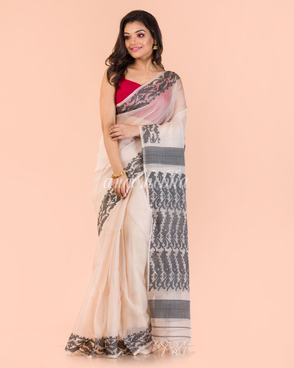 Women's Peach Handwoven Silk Saree