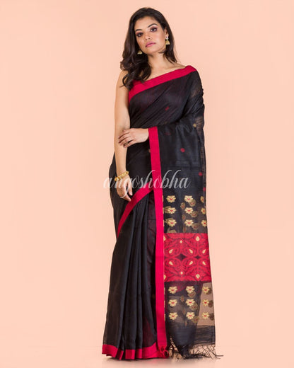 Women's Black Handwoven Matka Silk Saree