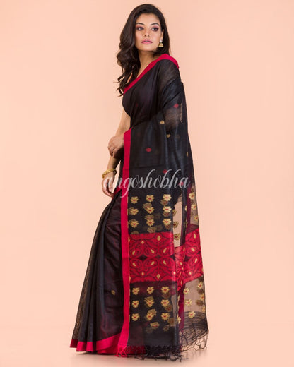 Women's Black Handwoven Matka Silk Saree