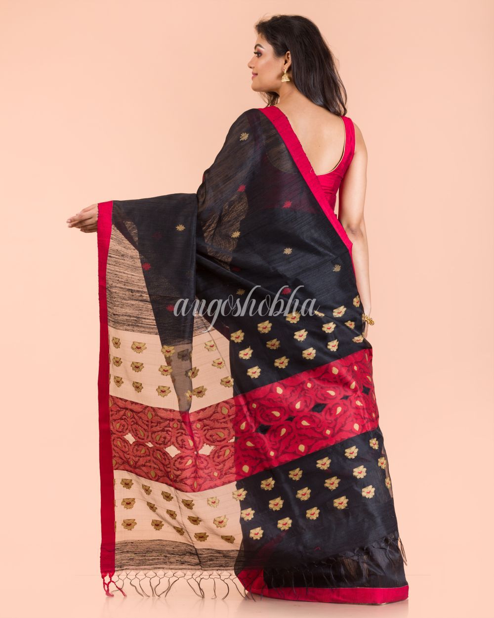 Women's Black Handwoven Matka Silk Saree