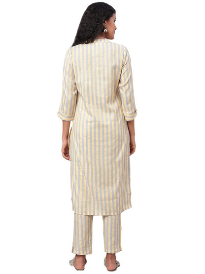 Women's Yellow Printed 3/4 Sleeve Cotton Maidran Coller Kurta & Palazzo Set