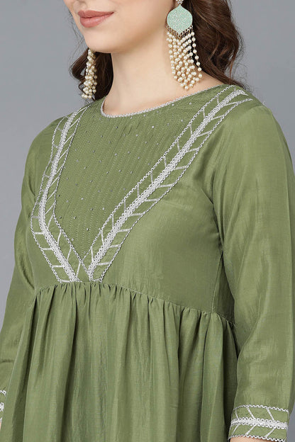 Women's Poly Silk Embroidered Kurta Pants With With Dupatta