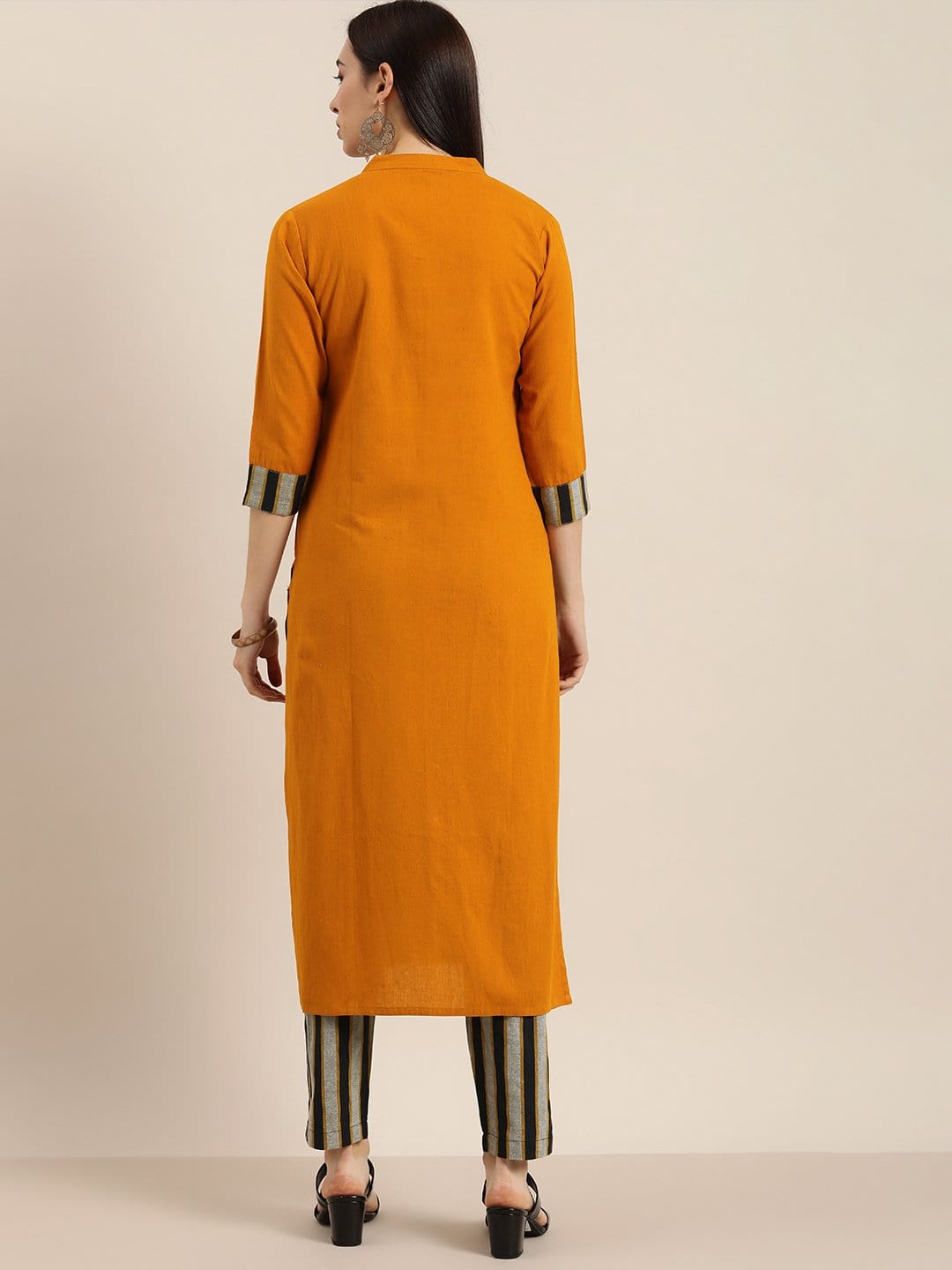 Women's KSUT Mustard And Grey Woven Stripe Kurta With Stripe Woven Trouser