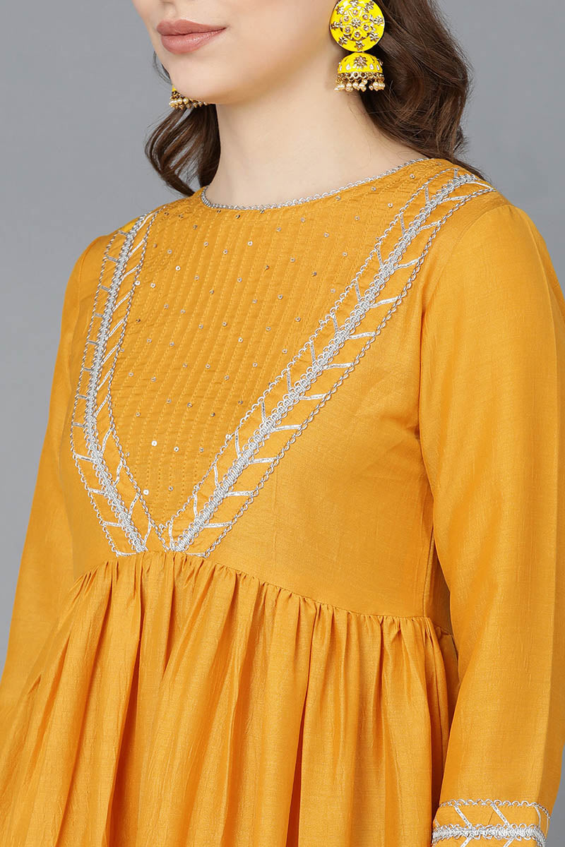 Women's Poly Silk Embroidered Kurta Pants With With Dupatta