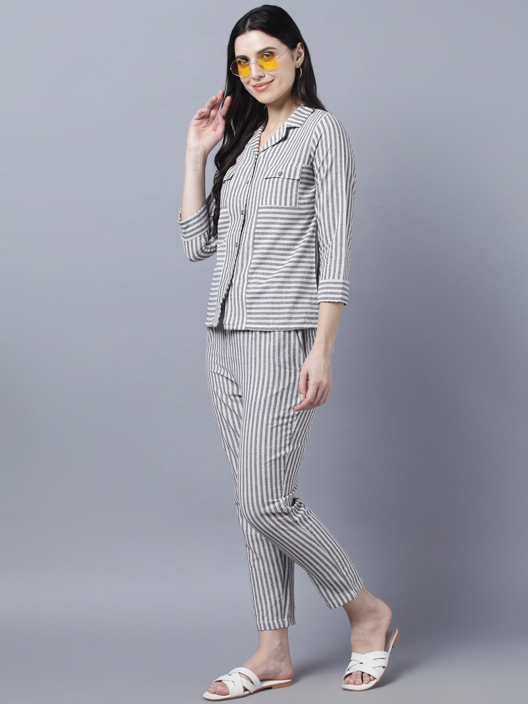 Color_Grey