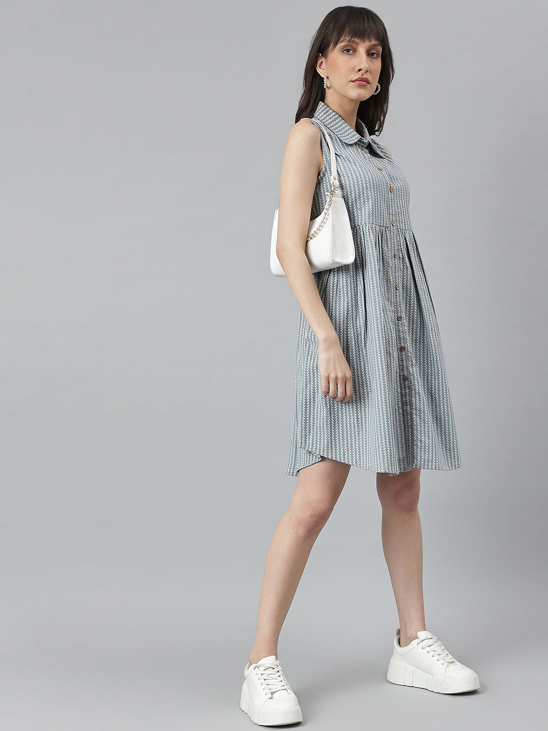 Color_Grey