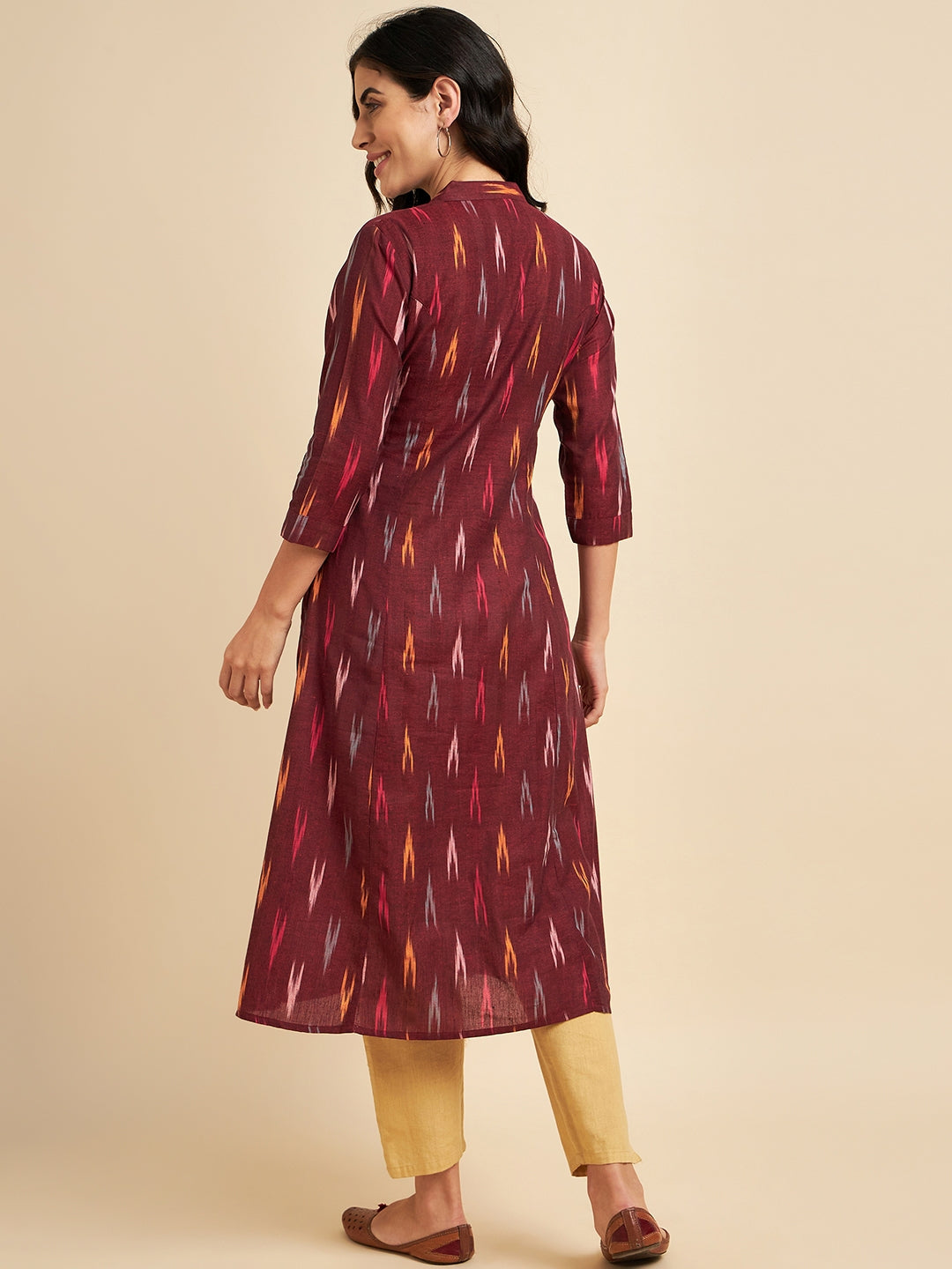 Color_maroon