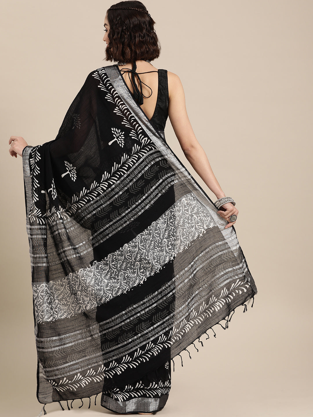 Color_Black