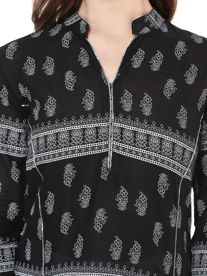 Color_Black