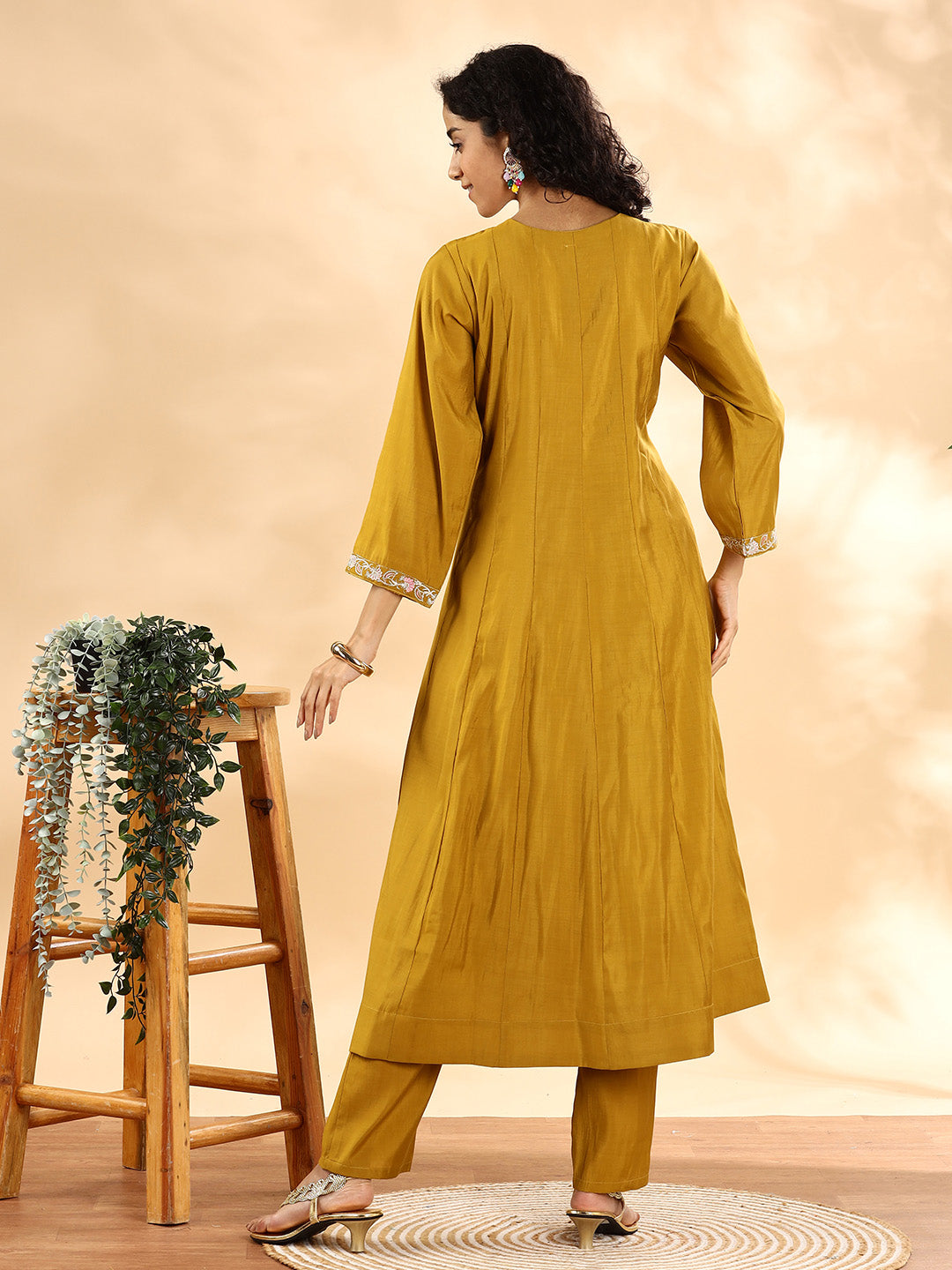 Color_Mustard