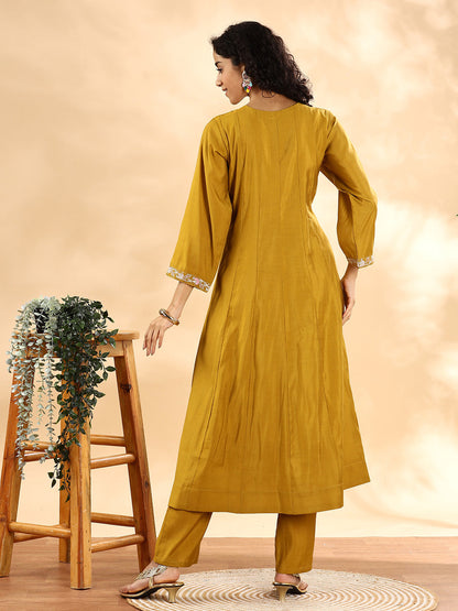 Color_Mustard
