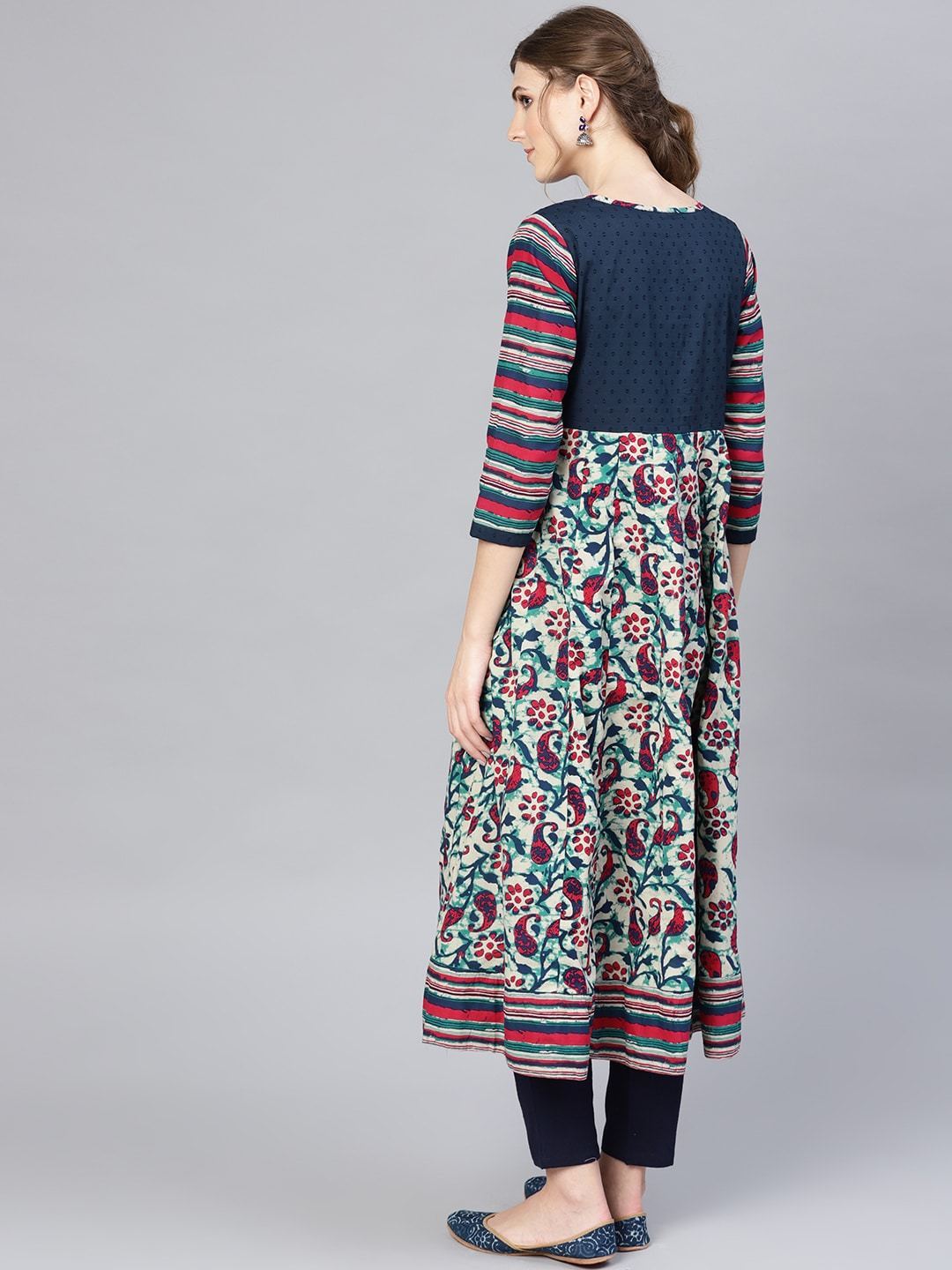 Women's  Off-White & Navy Blue Printed Anarkali Kurta