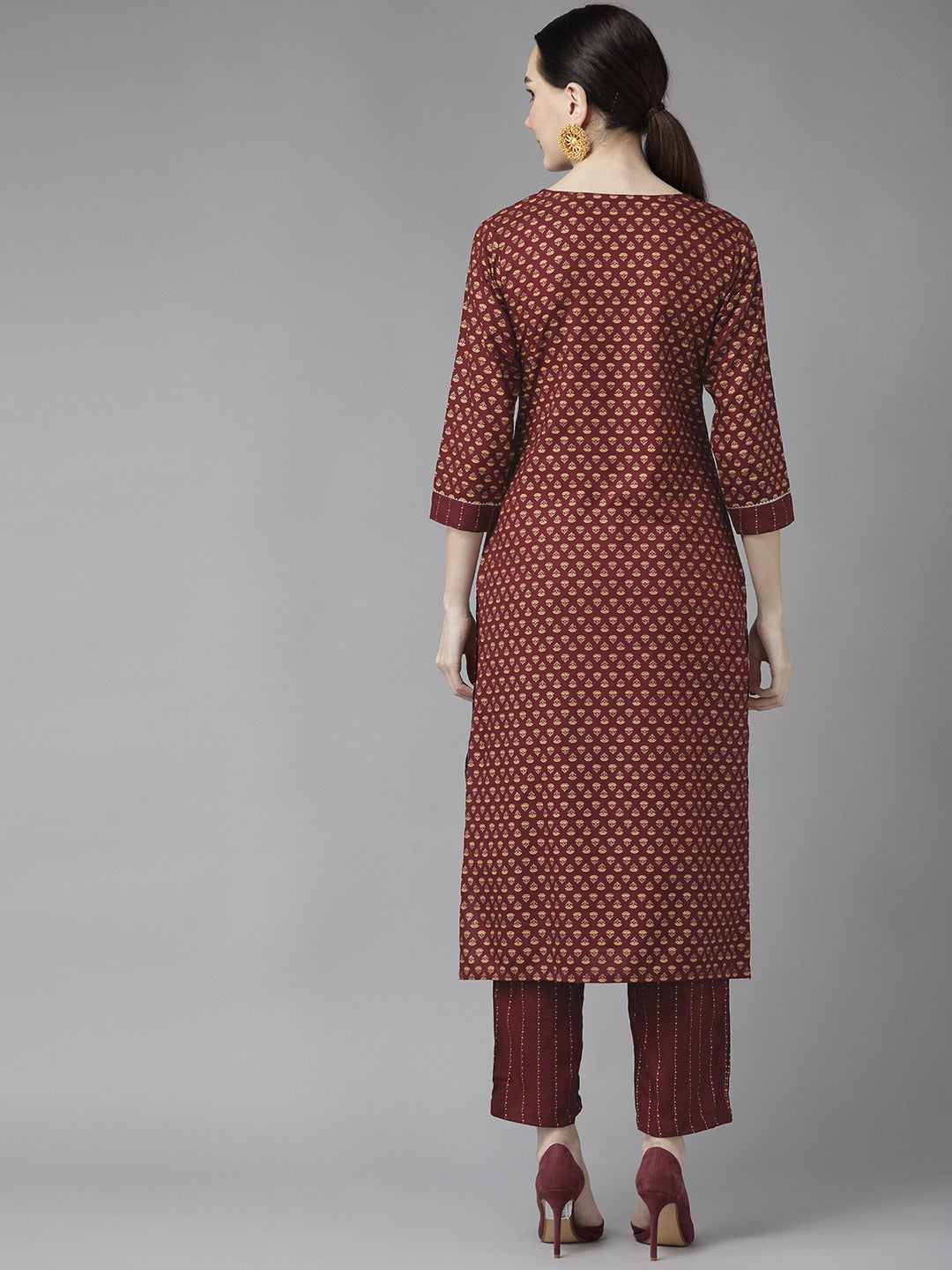Color_Maroon