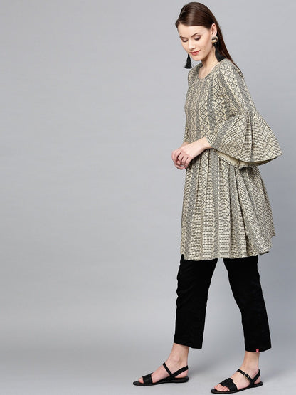 Color_Beige