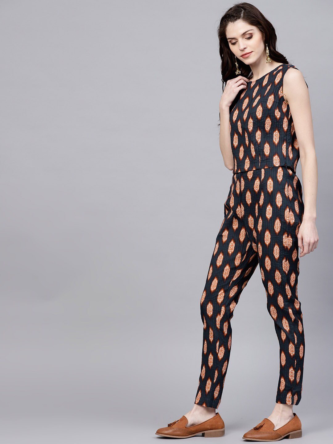 Women's  Navy Blue & Orange Regular Fit Printed Trousers With Pintucks