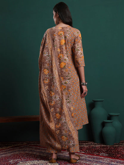 Color_Brown