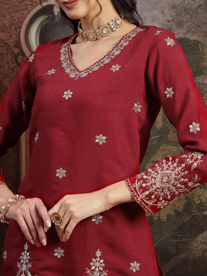Color_Maroon
