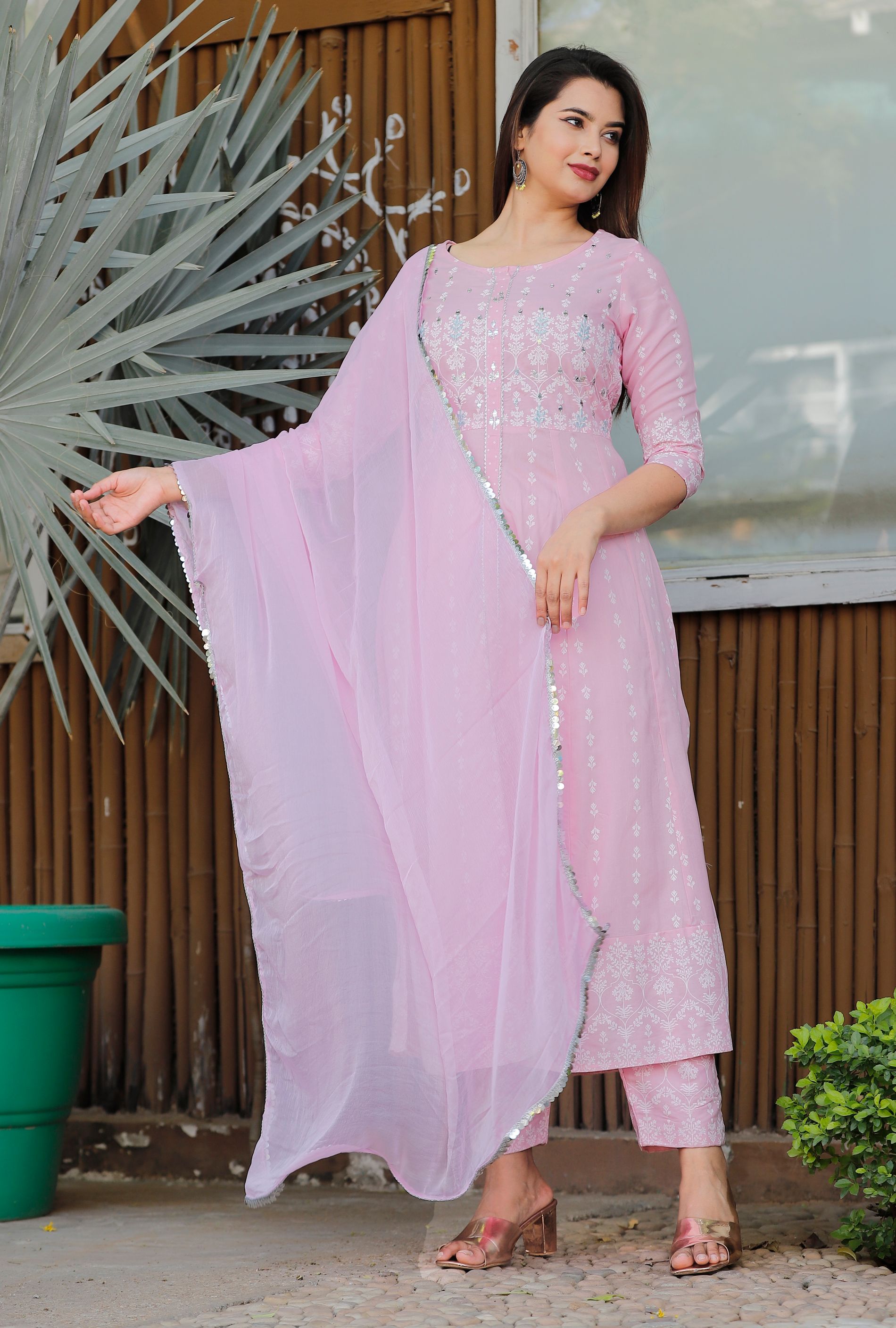Color_Pink