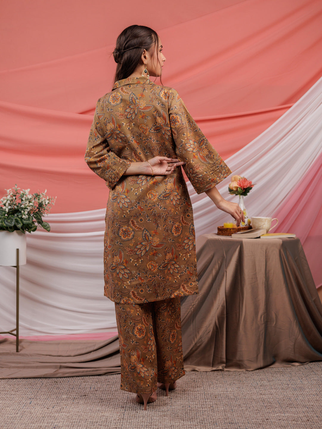 Color_Brown