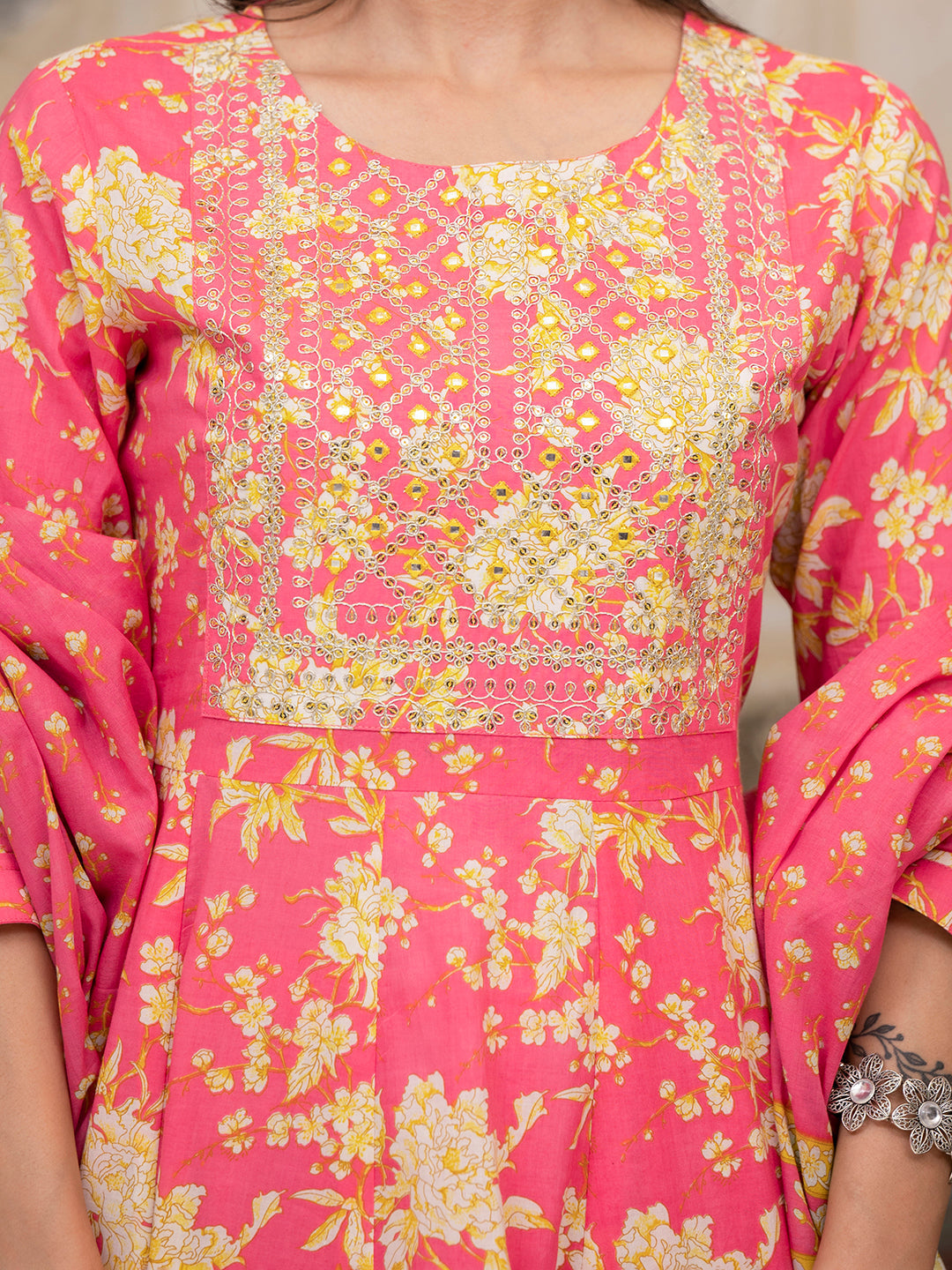 Color_Pink