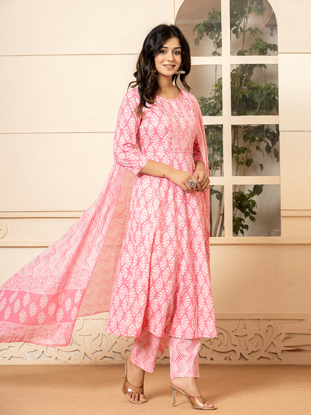 Color_Pink