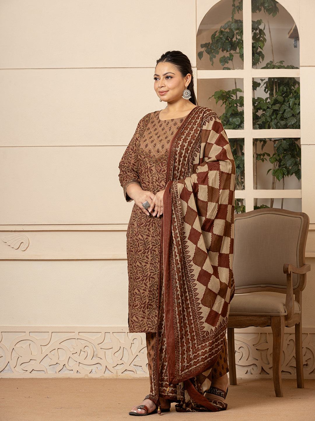 Color_Brown