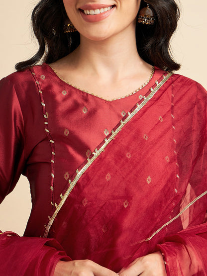 Color_Maroon
