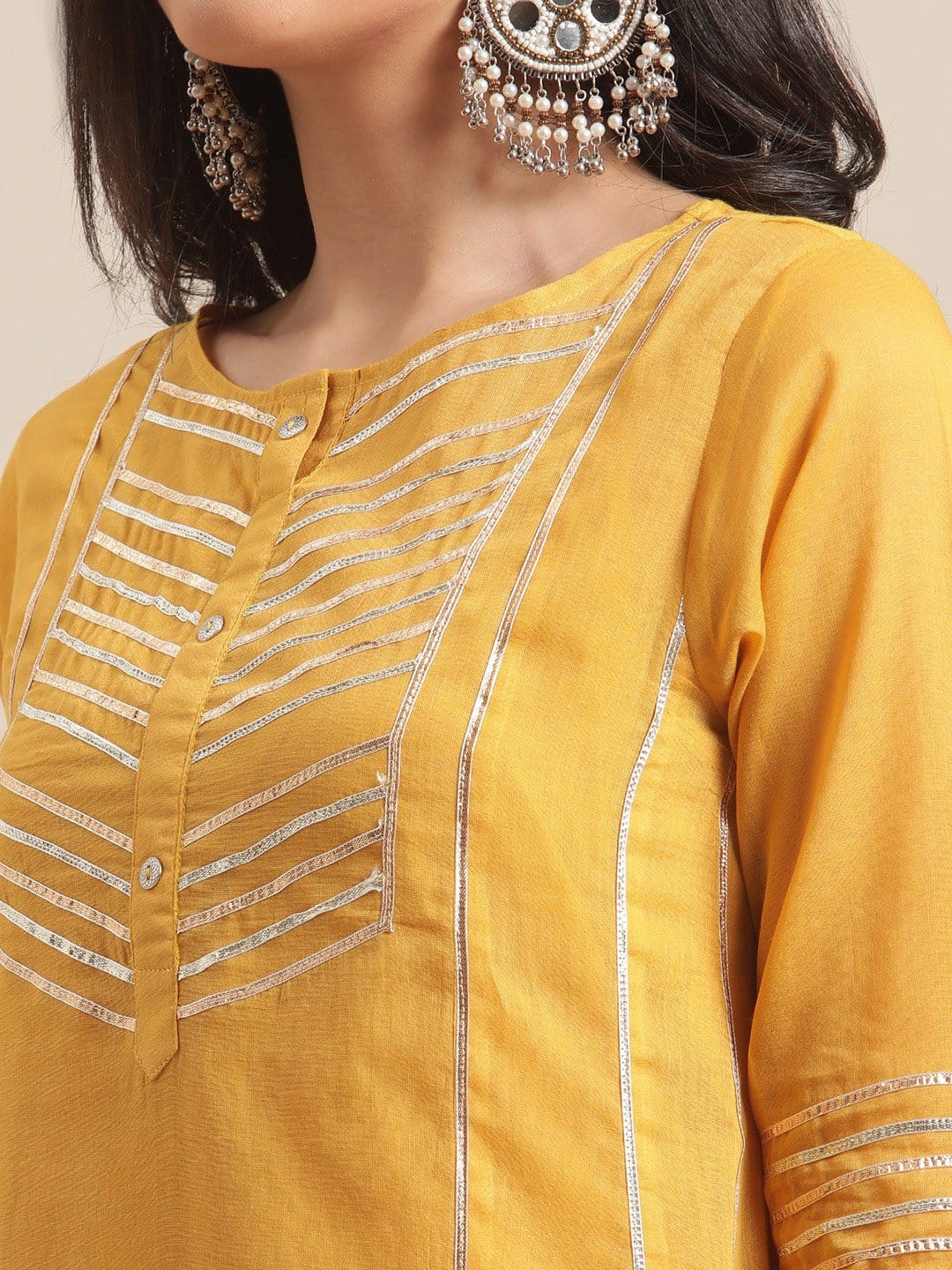 Women's Mustard Gota Embellished Kurta With Off White Gota Embellished Palazzo