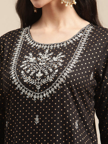 Women's Black And Gold Foil Printed Kurta With Zari And Mirror Yoke Embroidery
