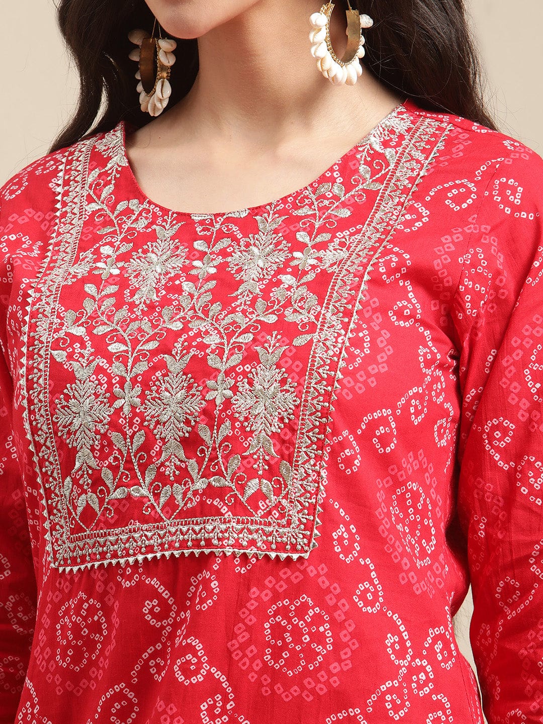 Women's Red And White Bandhej Printed Zari Embroidered Straight Kurta