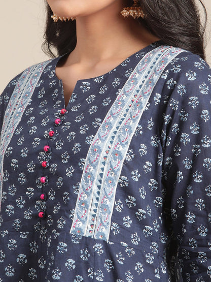 Women's Blue Floral Ankle Length Flared Kurta With Regular Sleeve And Round Neck