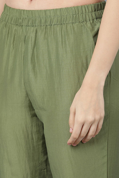 Women's Poly Silk Embroidered Kurta Pants With With Dupatta