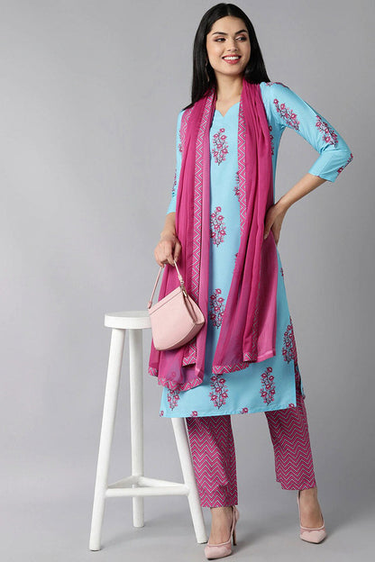Women's Blue Ethnic Motifs Embroidered Panelled Kurti With Salwar With Dupatta