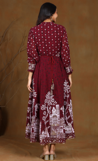 Women's Georgette Printed Flared Dress With Belt