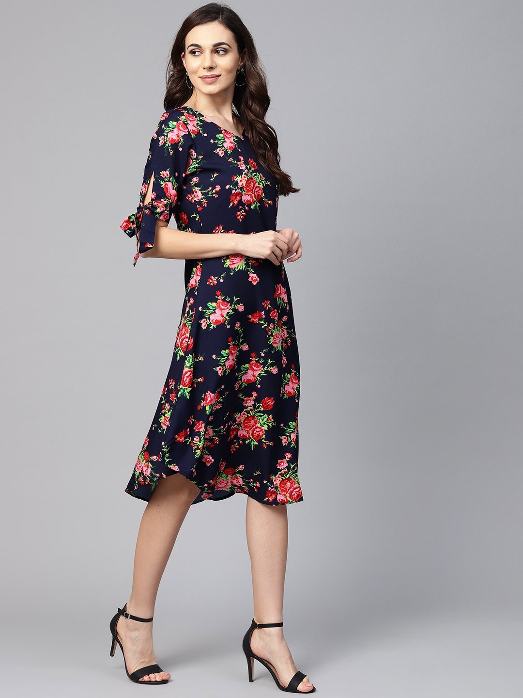 Women's Multi Polyester Printed Half Sleeve V Neck Dress