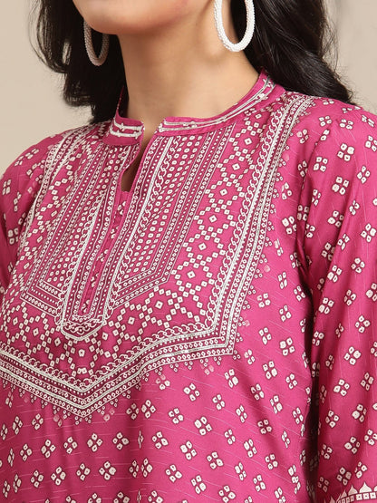 Women's Wine Bandhej Printed Kurta With Pink Cord Pipen Detailing