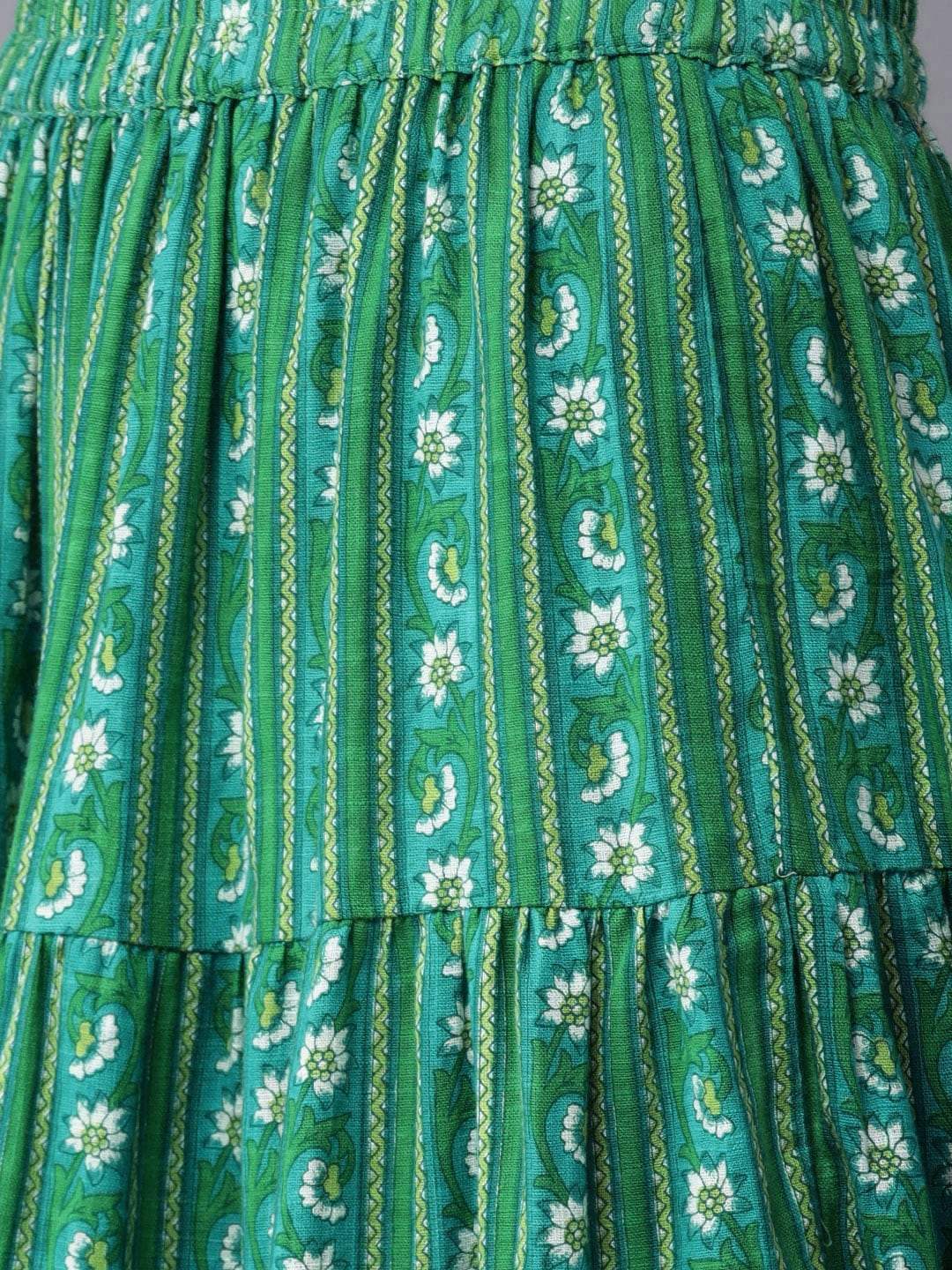 Women's  Green & Off-White Printed Kurta with Skirt