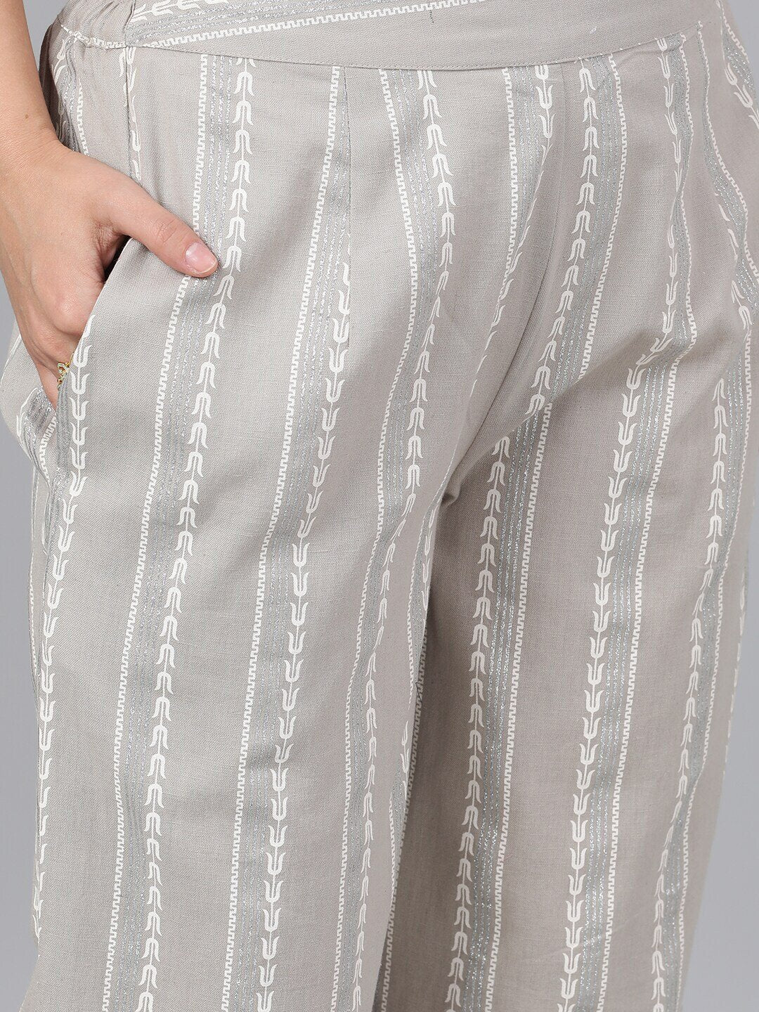 Women's  Grey & Off-White Printed Straight Palazzos