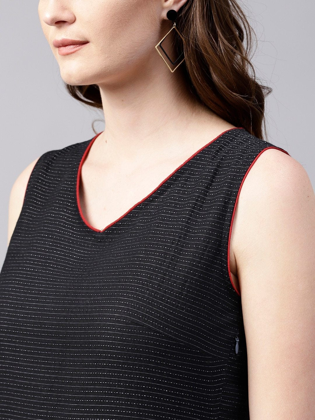 Women's  Black Printed Sheath Dress