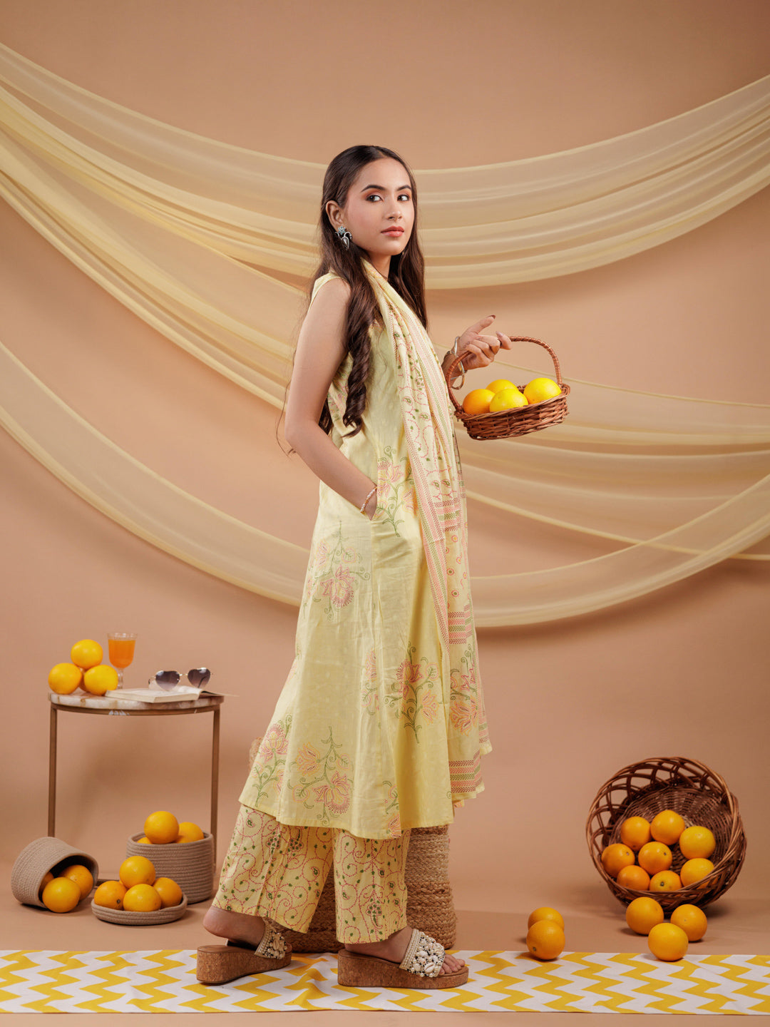 Color_Yellow