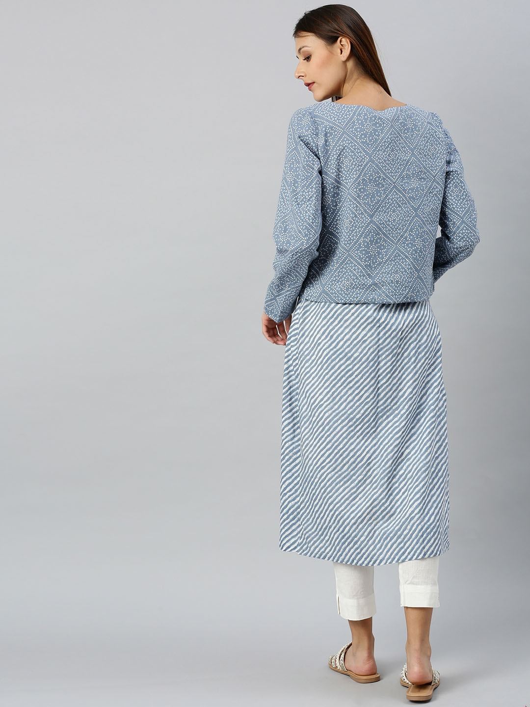 Women's  Blue Striped Straight Kurta & Jacket