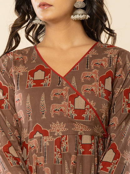 Color_Brown
